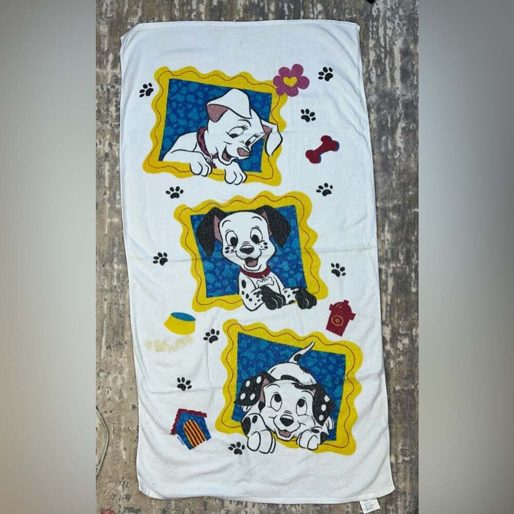 Vintage Disney 101 Dalmatians Beach Towel